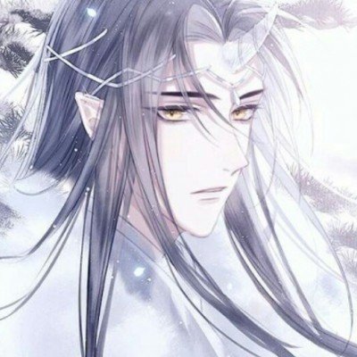 男子等电梯里看到mini版自己